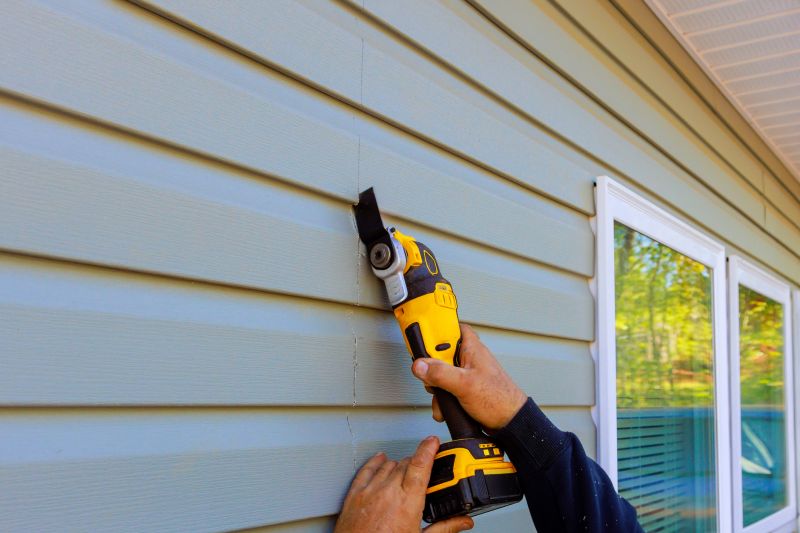 Vinyl Siding Repair Technician